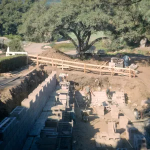 Construction of the North Wing