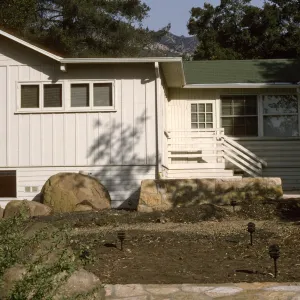 SBBG Home Demonstration Garden construction