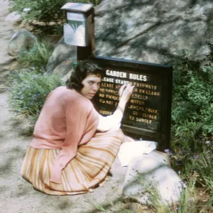 Old Garden Rules Sign