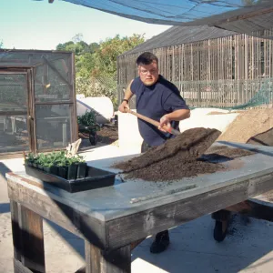 Andrew Wyatt, plant propagator, Horticulture Unit
