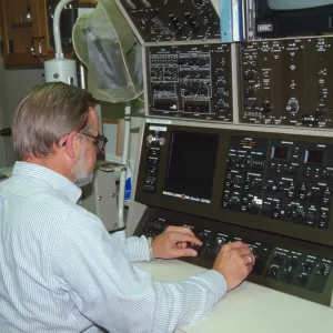 Dieter Wilken, scanning electron microscope panel