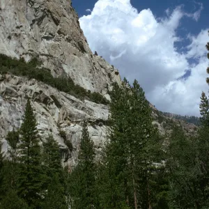Kings Canyon National Park, view canyon wall