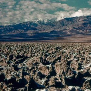 DV5-4 'Devil's Golf Course, Death Valley, California'