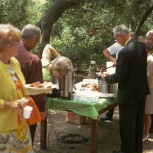 Men's Garden Club, luncheon under the oaks, 1969