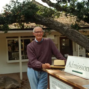 Garden Entrance, Admissions desk