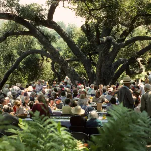 SBBG Members Day Picnic, 1986, under the oaks