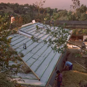 Construction: base for concrete roof tiles