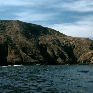 Middle Anacapa Island, Sea Arch Peninsula