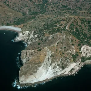 Coches Prietos, Albert Anchorage, Santa Cruz Island