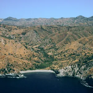 Coches Prietos, Santa Cruz Island