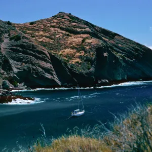 Coches Prietos, Santa Cruz Island