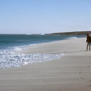 5/ Dan Smith on sand spit - looking West, 65-113 & SN-30