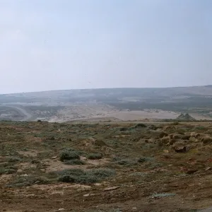 21/ looking South from station - Benchmark 616, over mesa top, 65-207 & SN-124