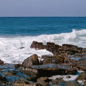 water-wave breaking over carrier reef, 66-30 & SN-286
