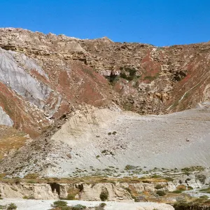 headwall of Sand Dune Canyon from canyon floor, 66-147 & SN-403