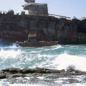 barge leaving carrier 1605, 66-160 & SN-416