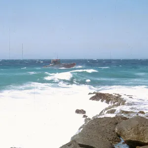 barge off reef, 66-162 & SN-418
