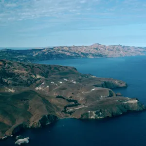 Scorpion Bay, Northeast side, Santa Cruz Island