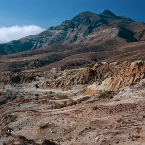 Playa Larga, West of Punta Arena, Santa Cruz Island