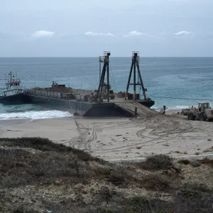 Metric Company barge, Daytona Beach, San Nicolas Island