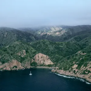 Alberts Anchorage, Santa Cruz Island