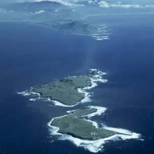 Punta Banda peninsula, Todos Santos Island