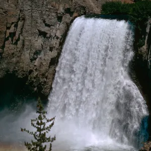 Rainbow Falls