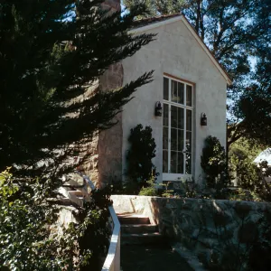 SBBG Library viewed from Arroyo